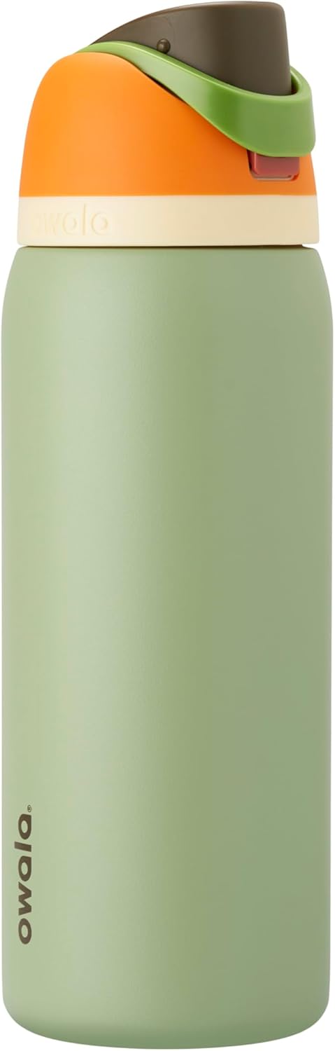 Owala FreeSip Insulated Stainless Steel Water Bottle with Straw, BPA-Free Sports Water Bottle, Great for Travel, 24 Oz, Black Cherry